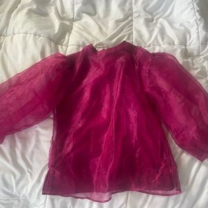 CECE magenta top w poofy sleeves